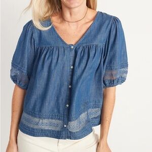 Old Navy 100% Cotton Puff-Sleeve Lace-Trimmed Chambray Denim Swing Blouse